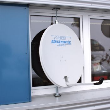 Fensterhalter für Sat Spiegel aus Stahl / Rahmenhalter
